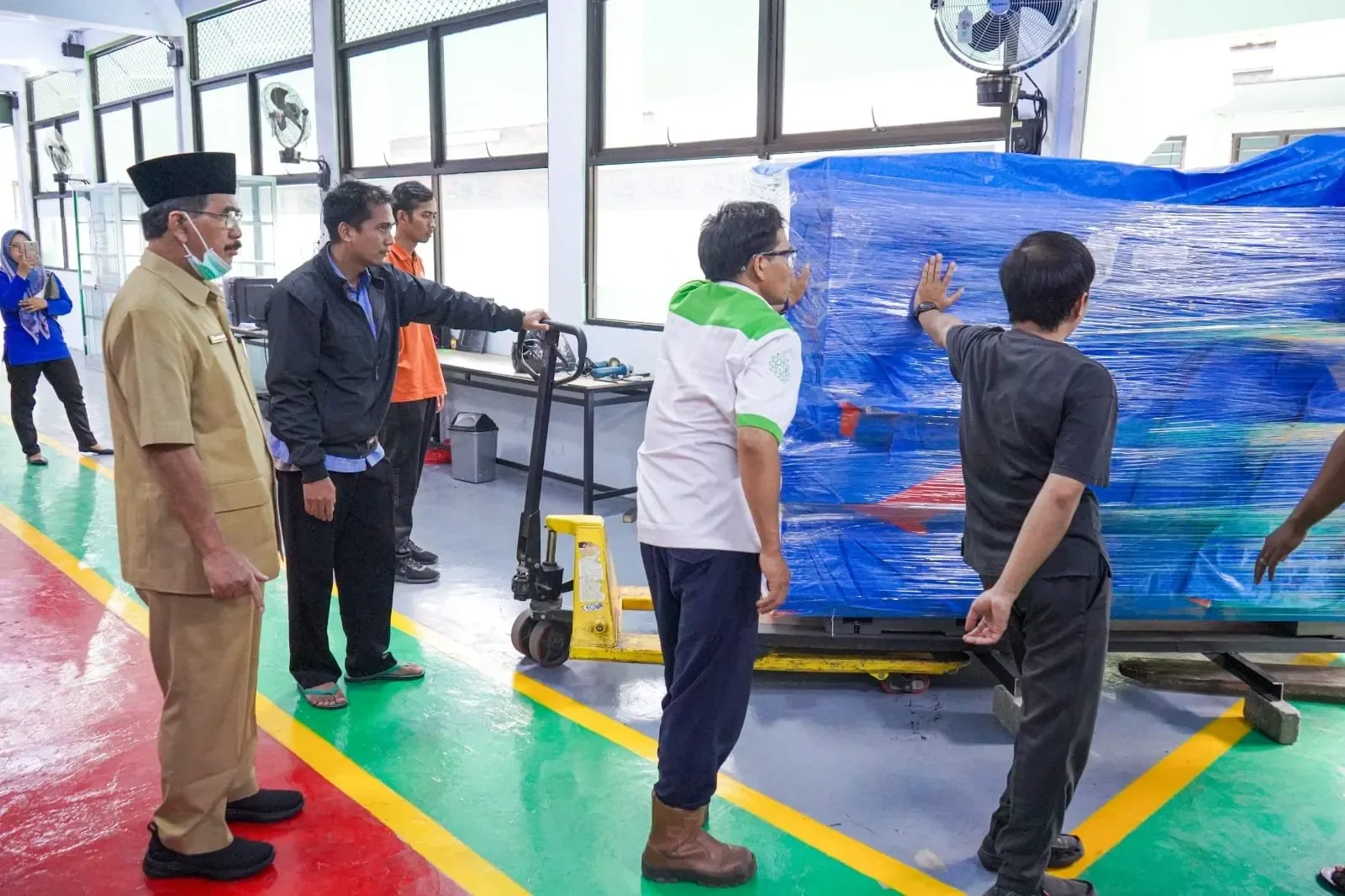 Kedatangan Mesin CNC Turning Modern Membuka Peluang Baru di SMK Islam 1 Blitar