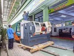 Kedatangan Mesin CNC Turning Baru di Laboratorium CNC
