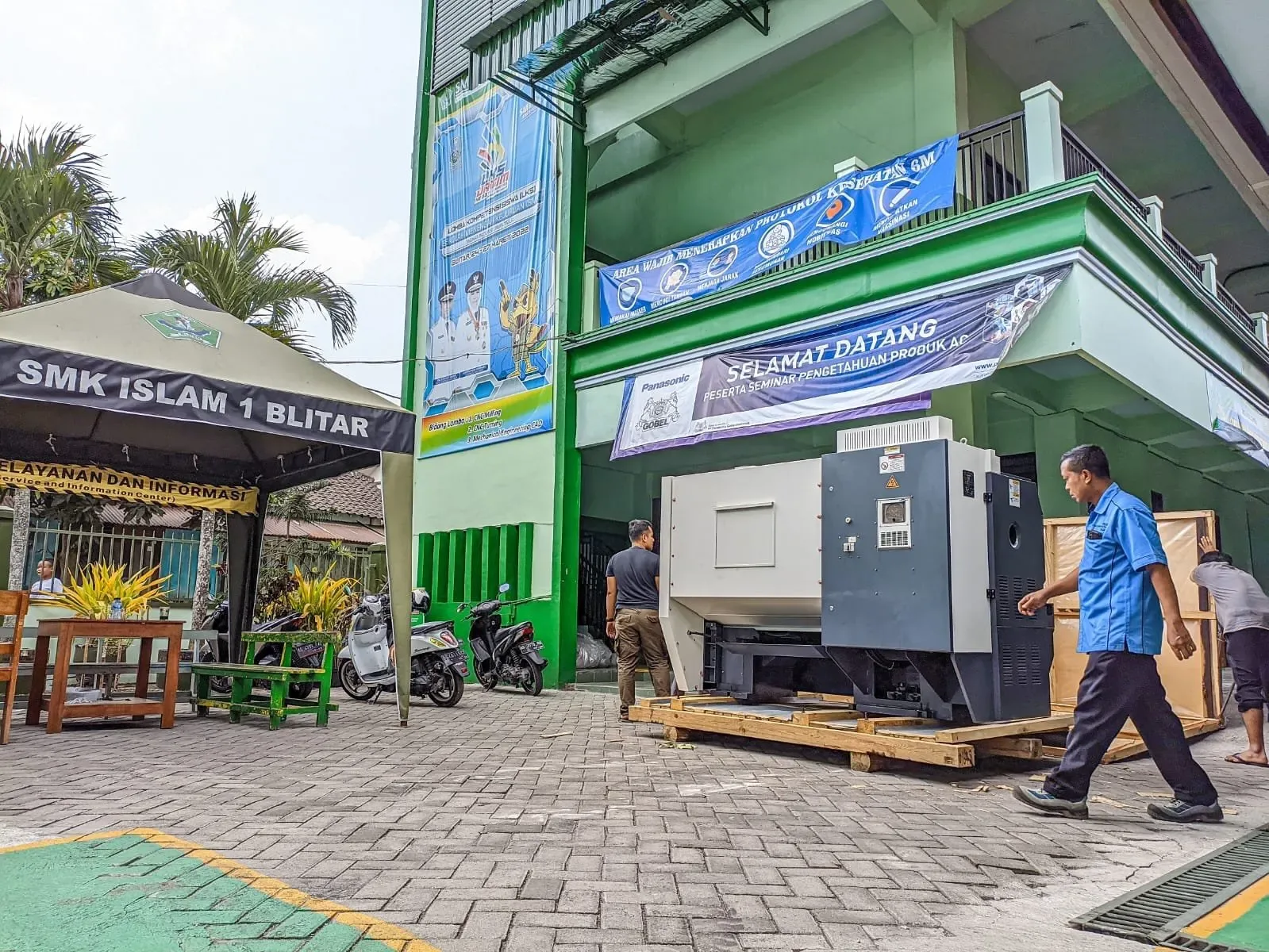 Potret Cara Kerja Mesin CNC Milling dan CNC Turning